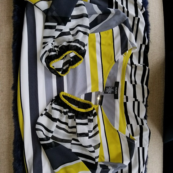 Blouse - Picture 1 of 3